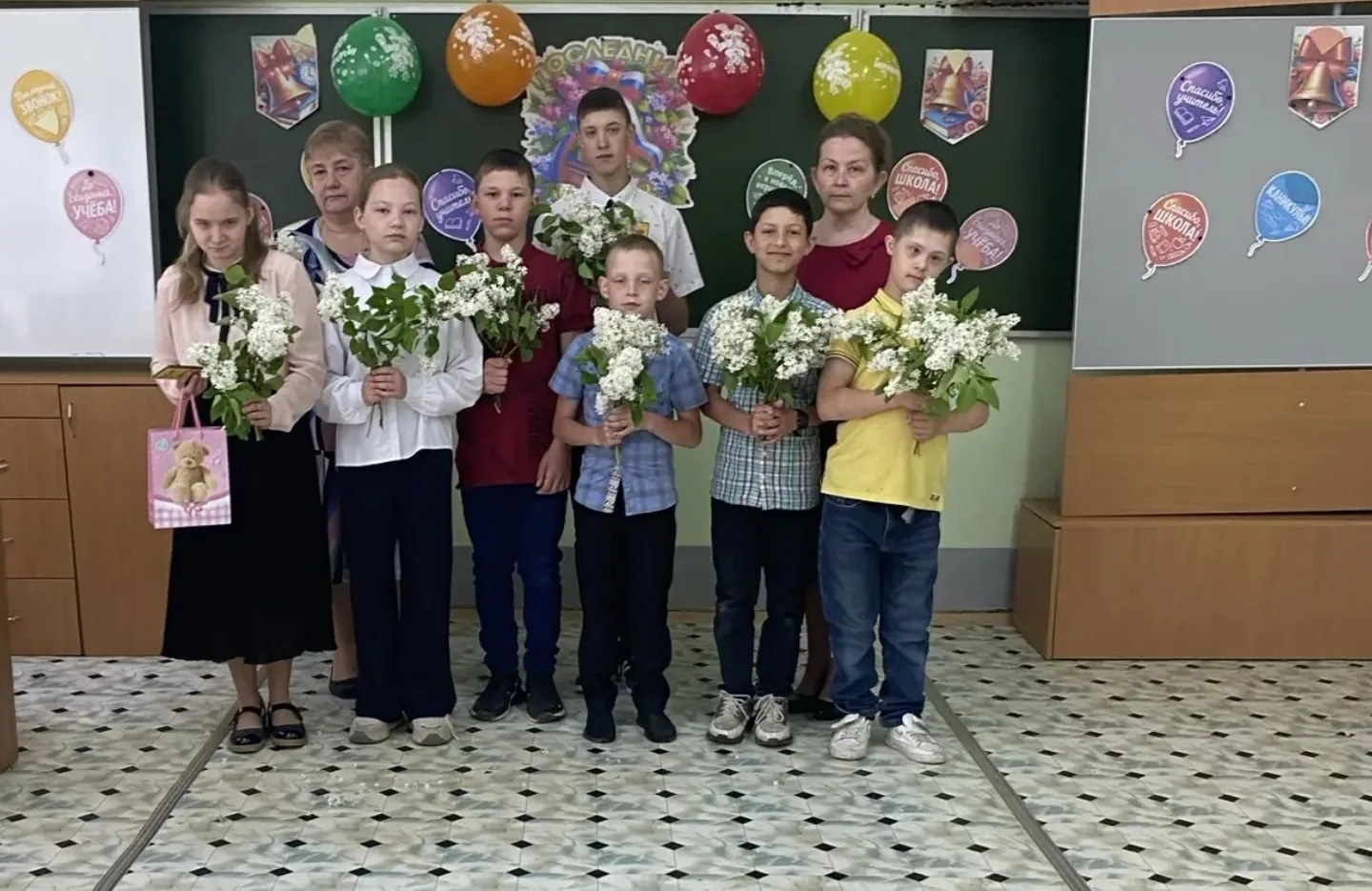 🔔🌹🌹🌹В стенах нашей школы прошёл традиционный праздник "Последнего звонка 2026". Уче...