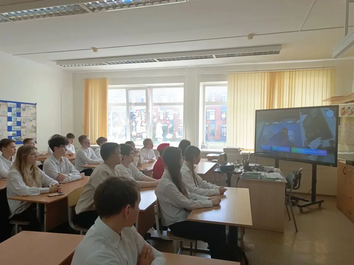 🇷🇺 Россия — мои горизонты: сила в технологиях!  Сегодня в 6–11 классах МОУ «Глебовская СОШ» прошли у