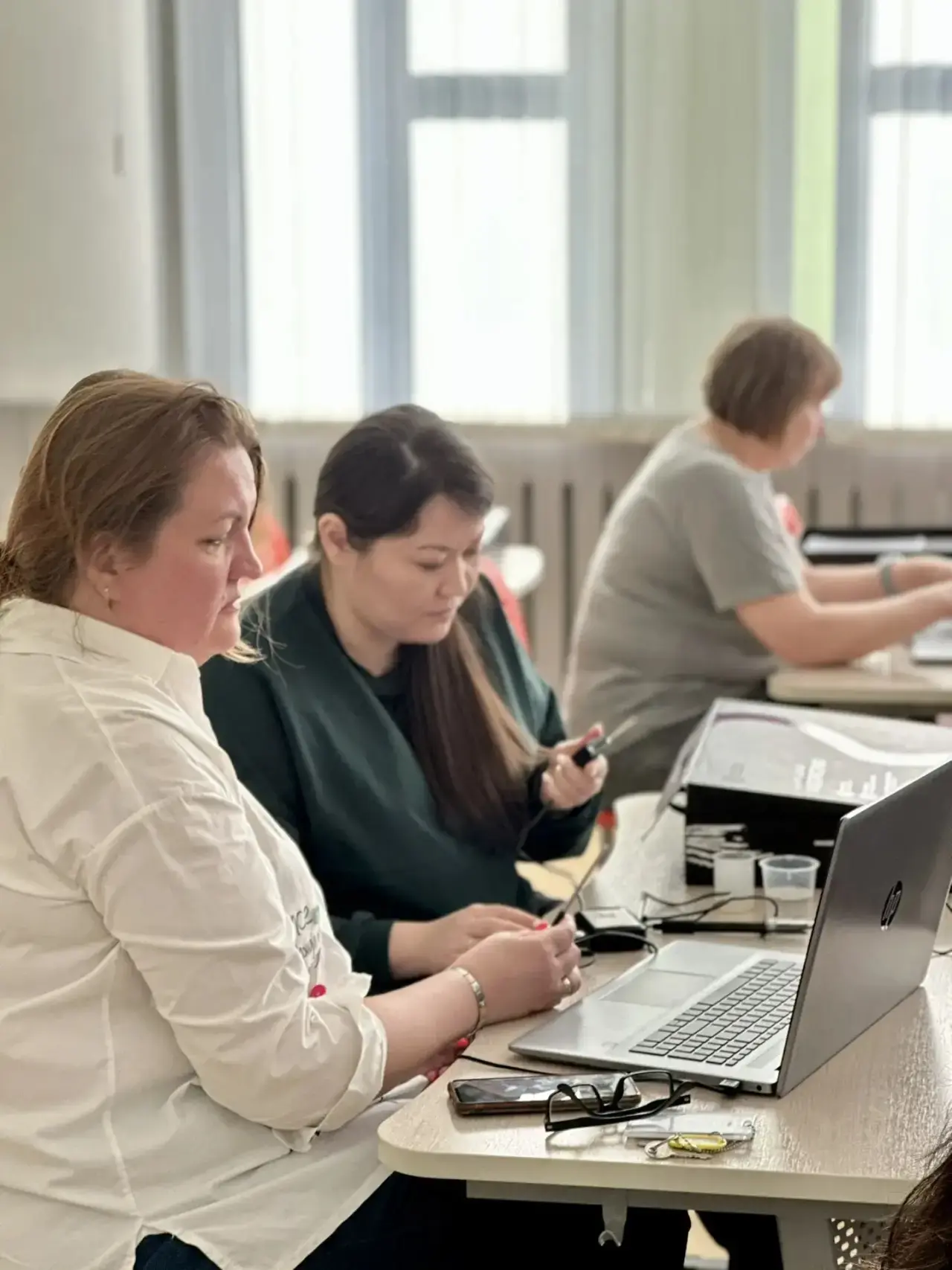 🧪Мастер-класс по работе с цифровой лабораторией для педагогов начальной школы.  Педагоги начальной ш