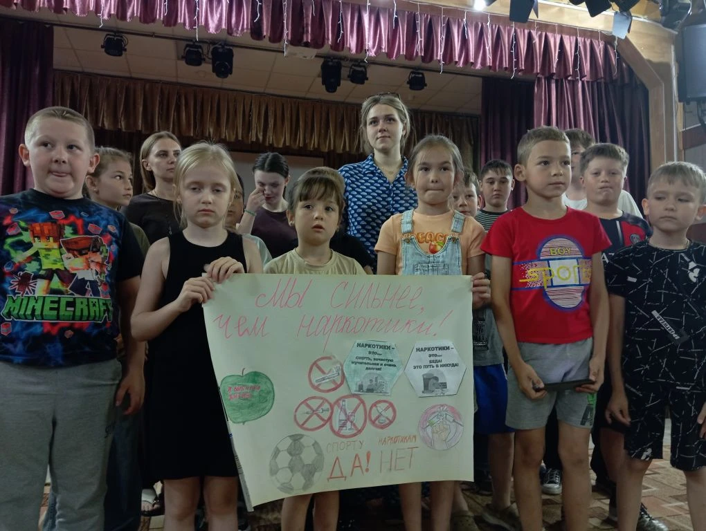 Важное мероприятие в Кировском ДК!

Сегодня в стенах нашего Дома культуры состоялось значимое событи