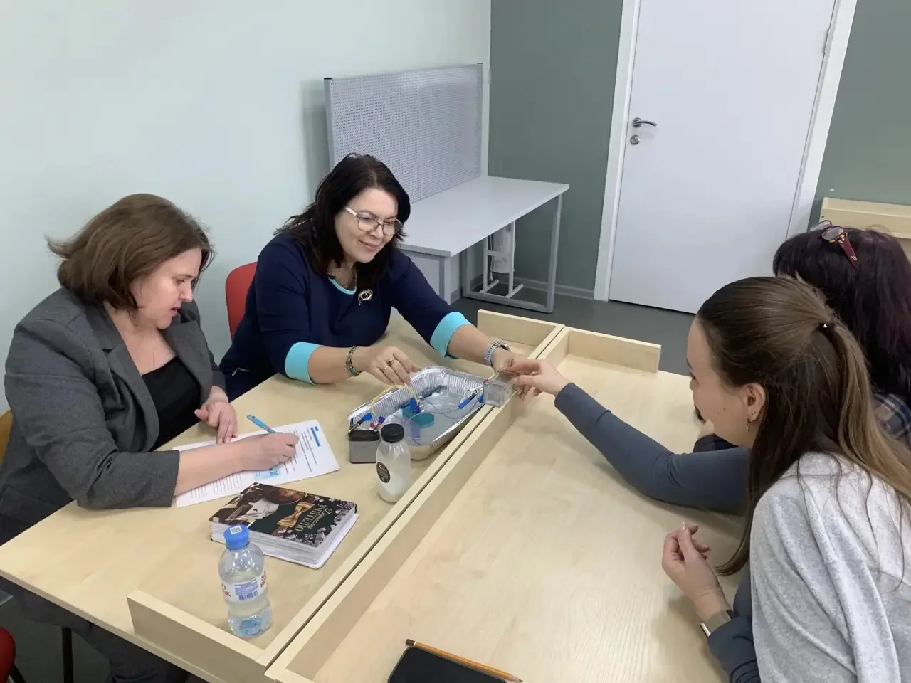 ✍️6 февраля 2026 года в нашей школе состоялись сразу два знаковых мероприятия: педсовет на тему «Как