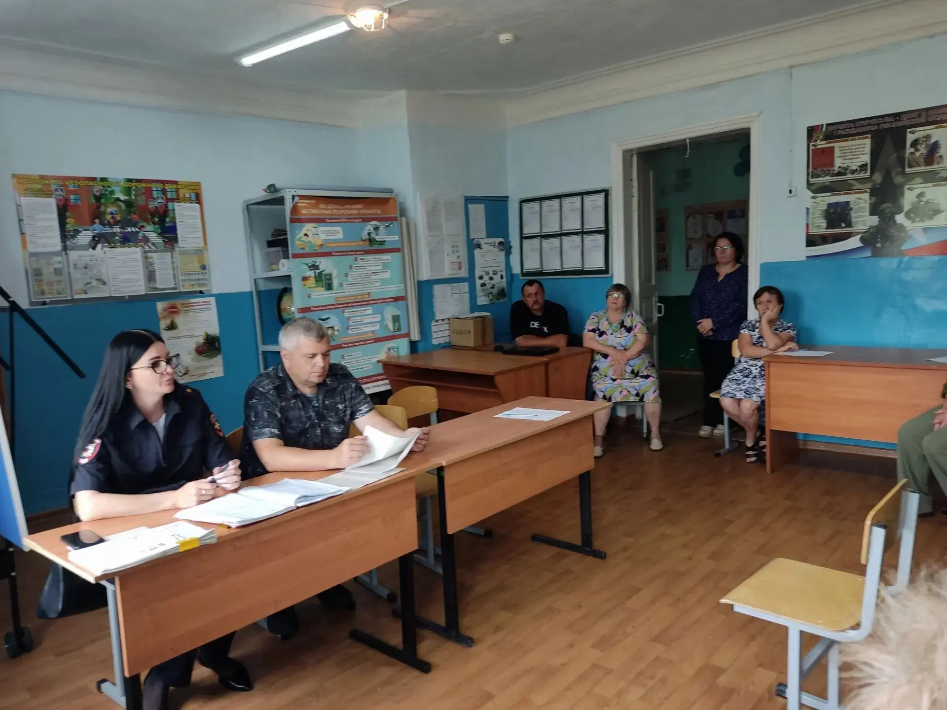 25 июня в школе состоялось общешкольное родительское собрание "Безопасность детей - общая забота взр