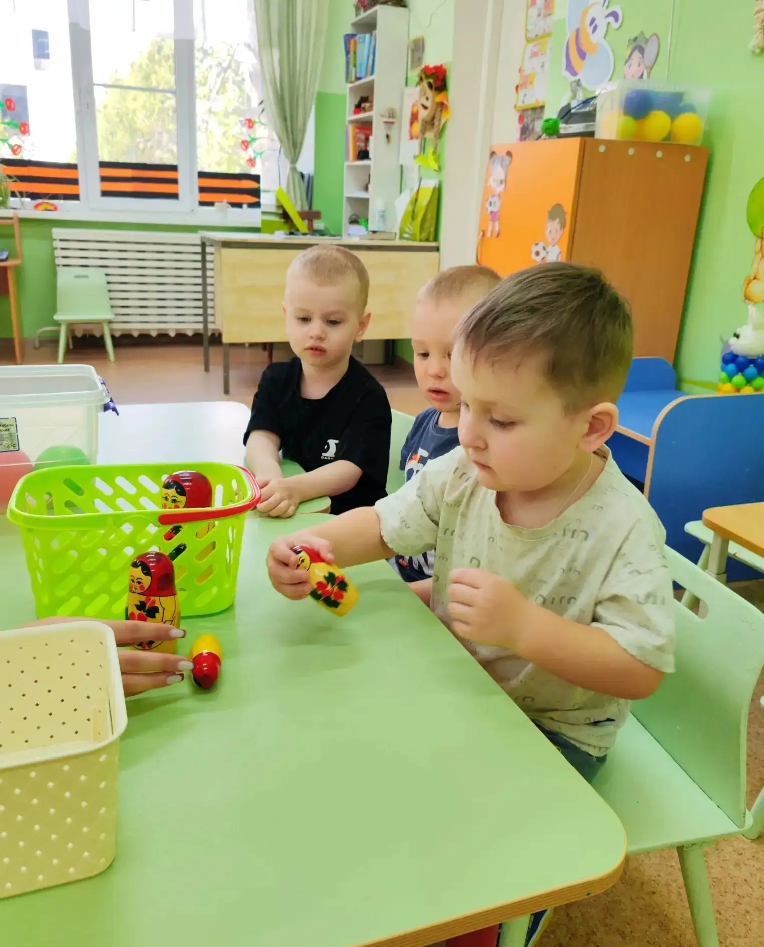 Почему важны групповые и индивидуальные занятия в группах раннего возраста?

🍄 Групповые и индивиду
