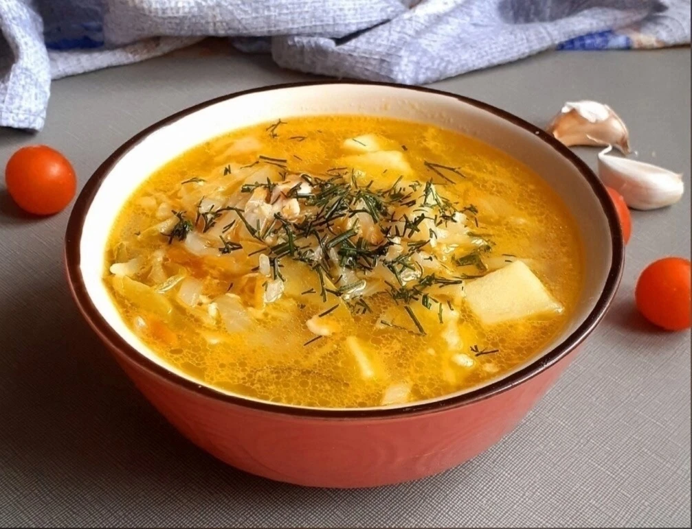 Щи со Свежей Капустой и Солёными Огурцами!  Отменный Суп русской кухни! Приготовьте, Вы не пожалеете
