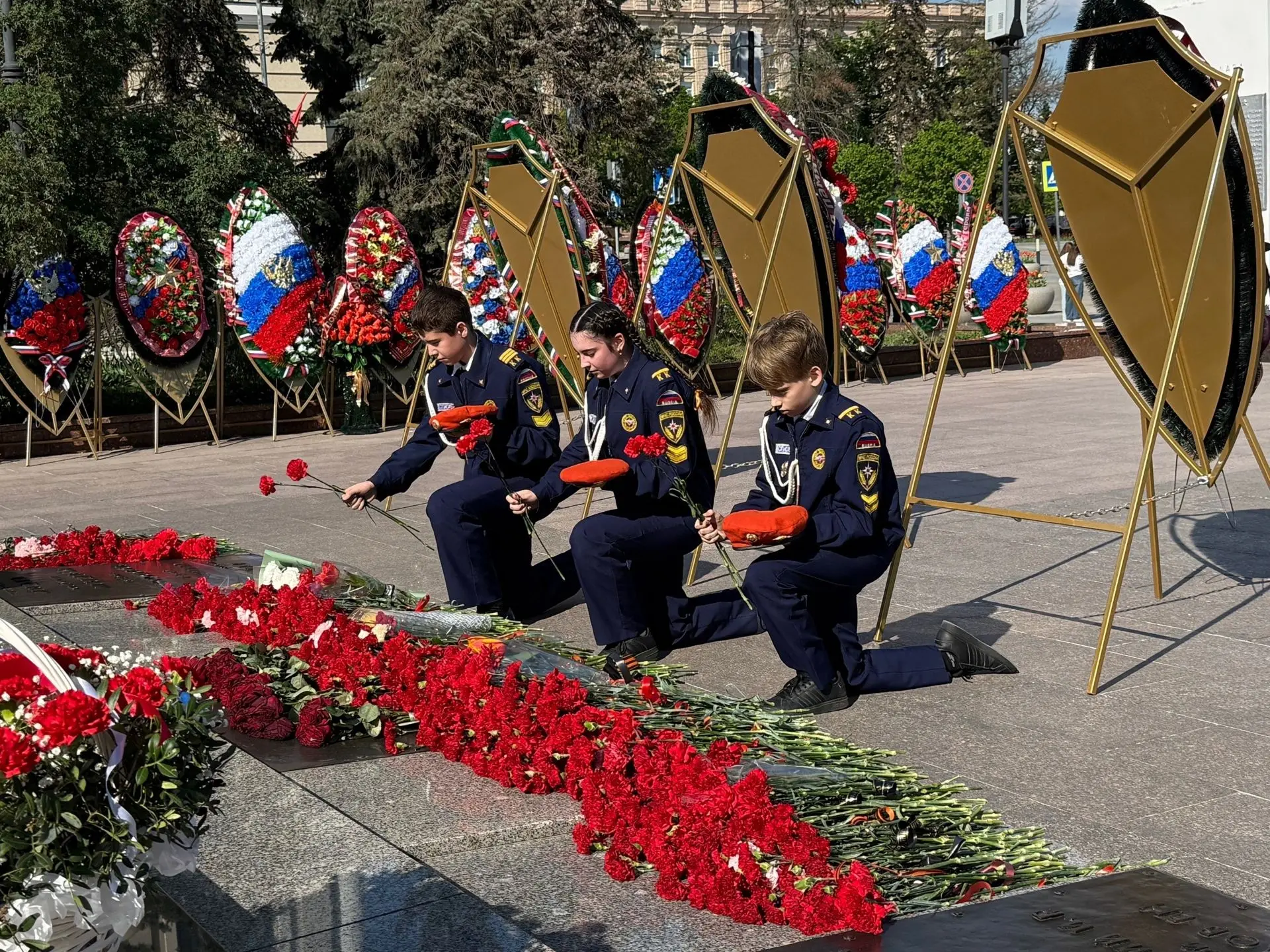 Память, которая живёт в сердце ❤️ В преддверии великого праздника — Дня Победы — ученики 6 «Б» класс