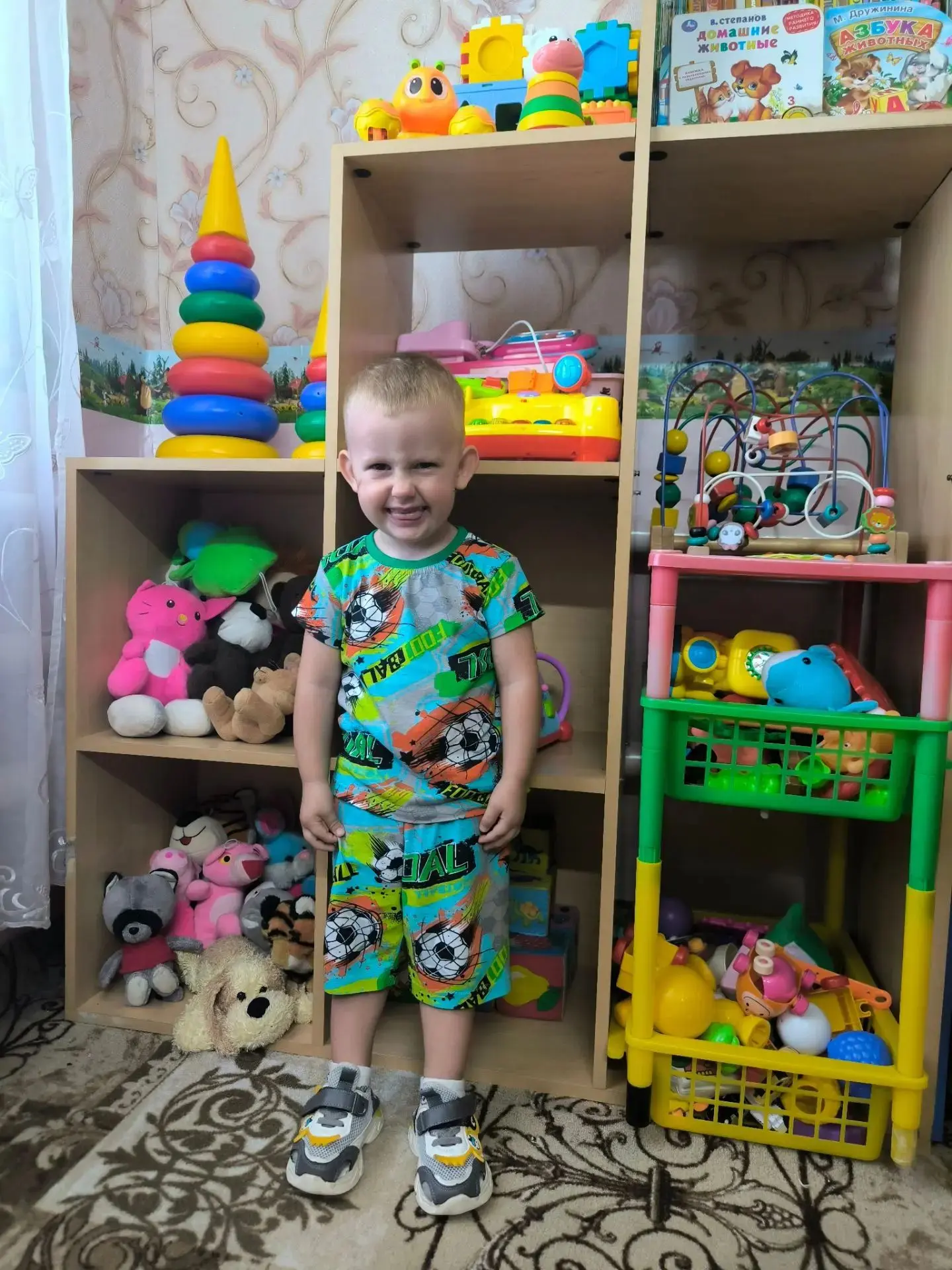 Поздравляем Лёшу с Днём рождения🎂🎁🎉