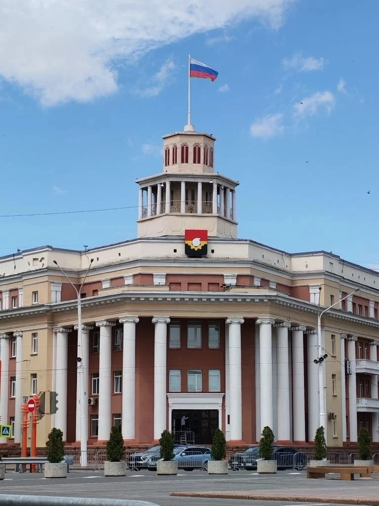 Уважаемые преподаватели, студенты и сотрудники Кузбасского техникума архитектуры, геоде...