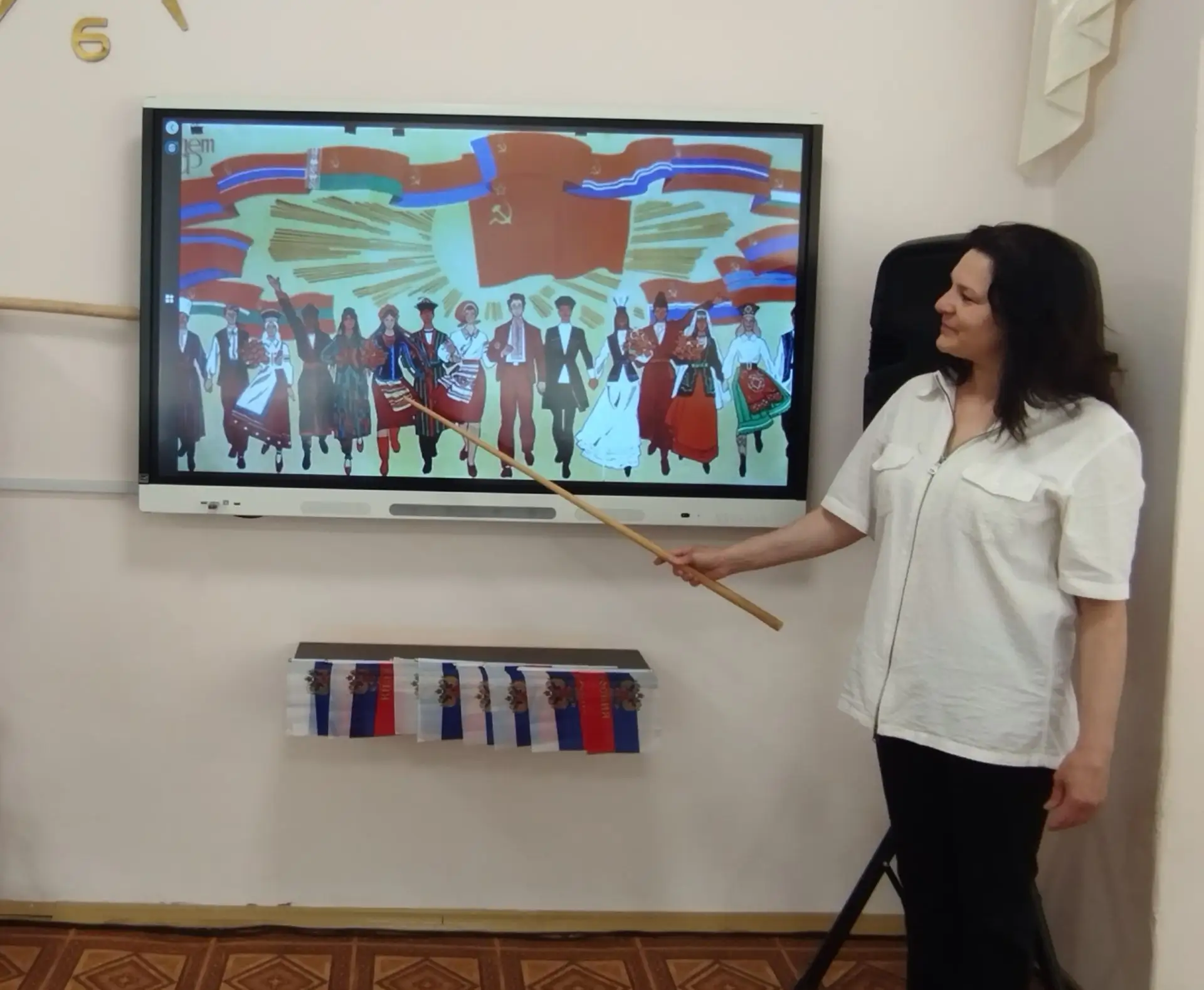С любовью к России с малых лет!
В преддверии Дня России педагоги организовали для ребят праздничное 