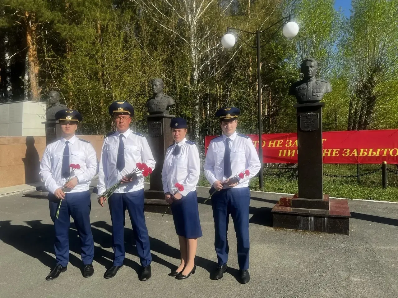 Коллектив прокуратуры Пригородного района почтил память участников Великой Отечественной войны 1941-