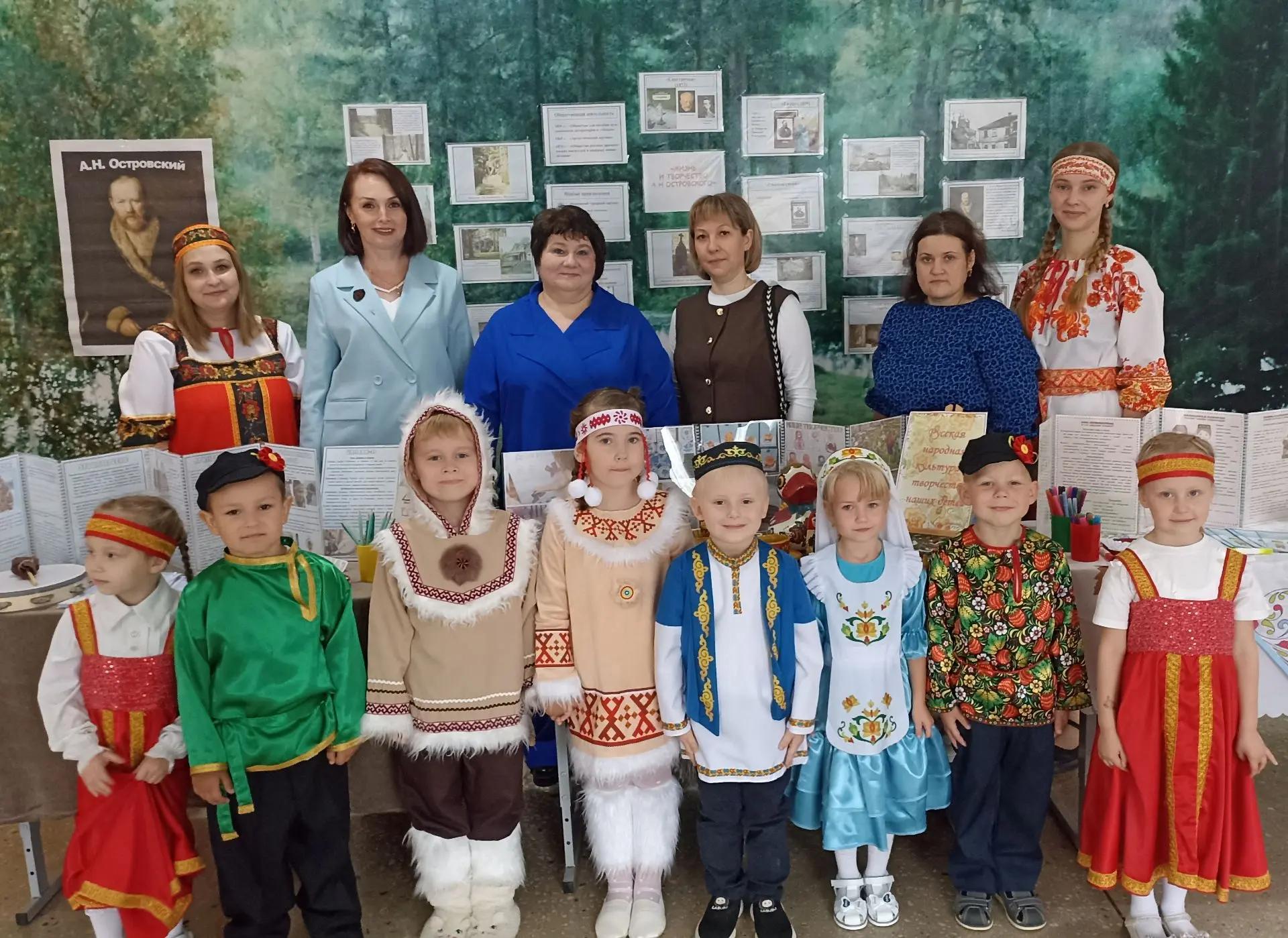 🌹Сегодняшний день прошел под знаком большой августовской конференции. Наш детский сад ...