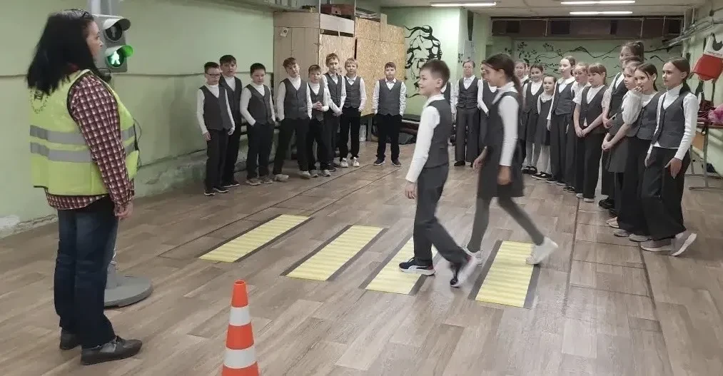 🚦 Внимание: весенние каникулы уже близко!  Совсем скоро наступят долгожданные весенние каникулы, а з