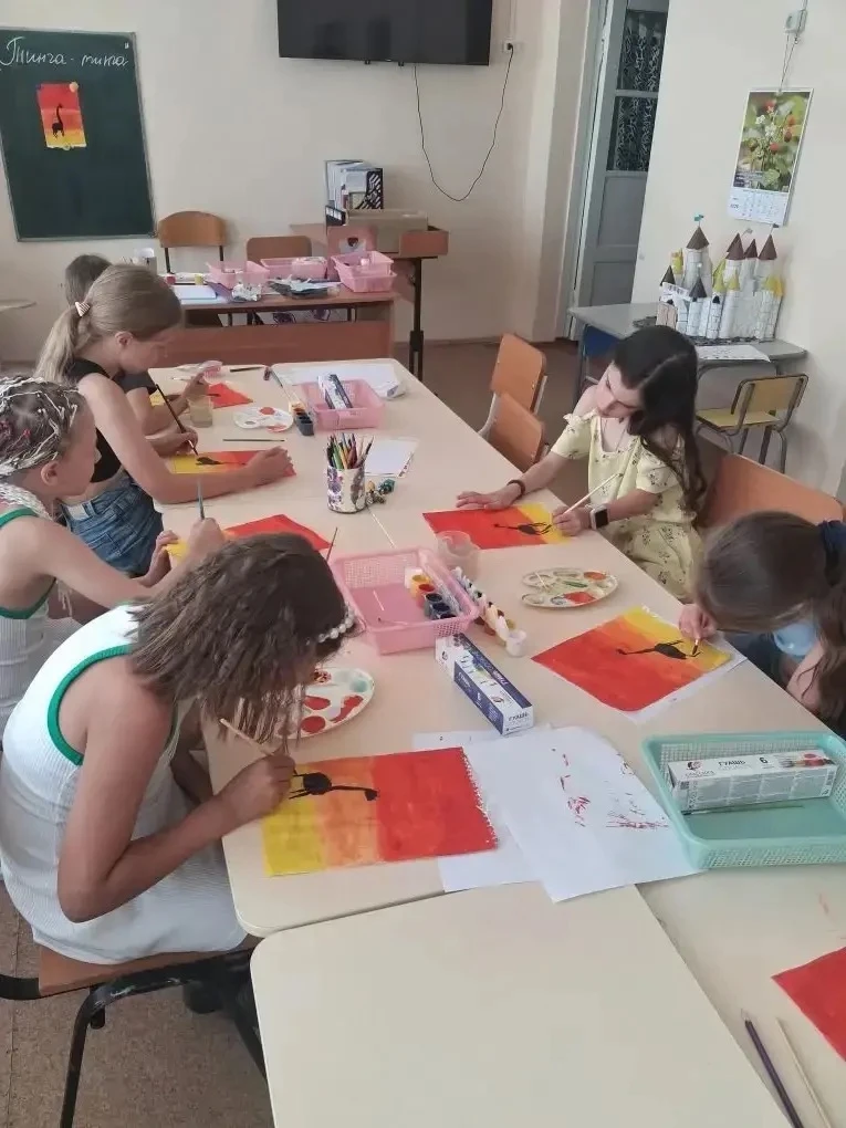 🎨 А у нас во 2-м отряде сегодня настоящее африканское настроение!
Сегодня в рамках летнего пришколь