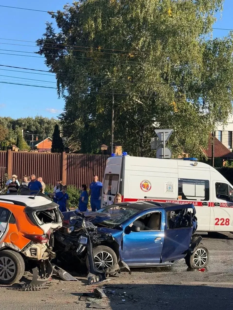 ❗️По информации Тульских новостей, за рулём Land Cruiser, попавшего в массовое ДТП на у...