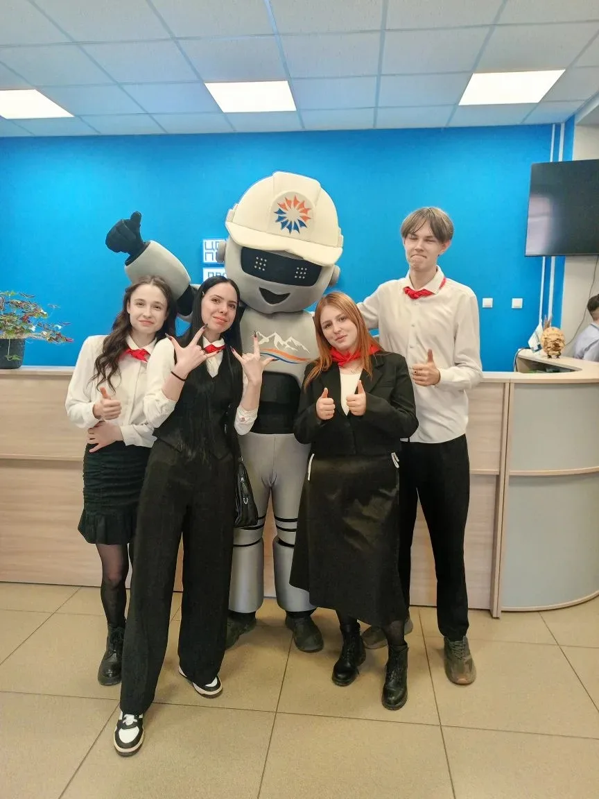 🎉 Отличные новости!  Сегодня Саяно‑Шушенский филиал Сибирского федерального университета провёл Инте