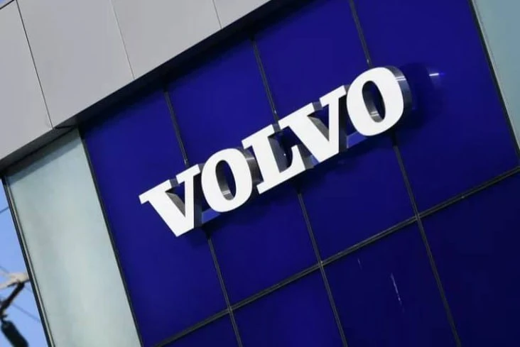 🚗 Volvo зарегистрировала товарный знак в России до 2035 года.