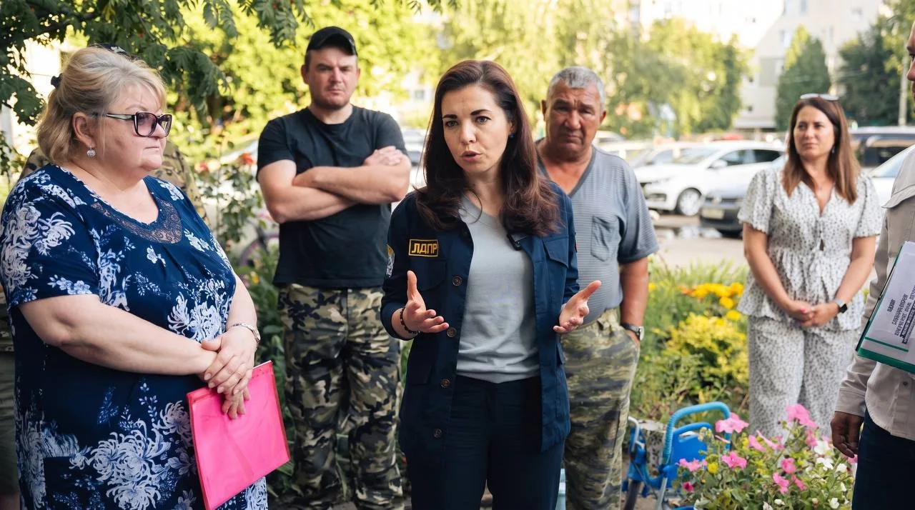 Меня, как главу федерального избирательного штаба, спрашивают, почему ЛДПР не хайпует в...
