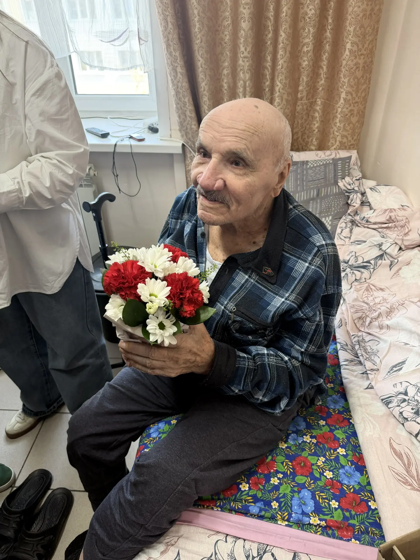 🎖️ Мы помним!  Студенты строительно-технологического факультета посетили Барнаульский дом-интернат д