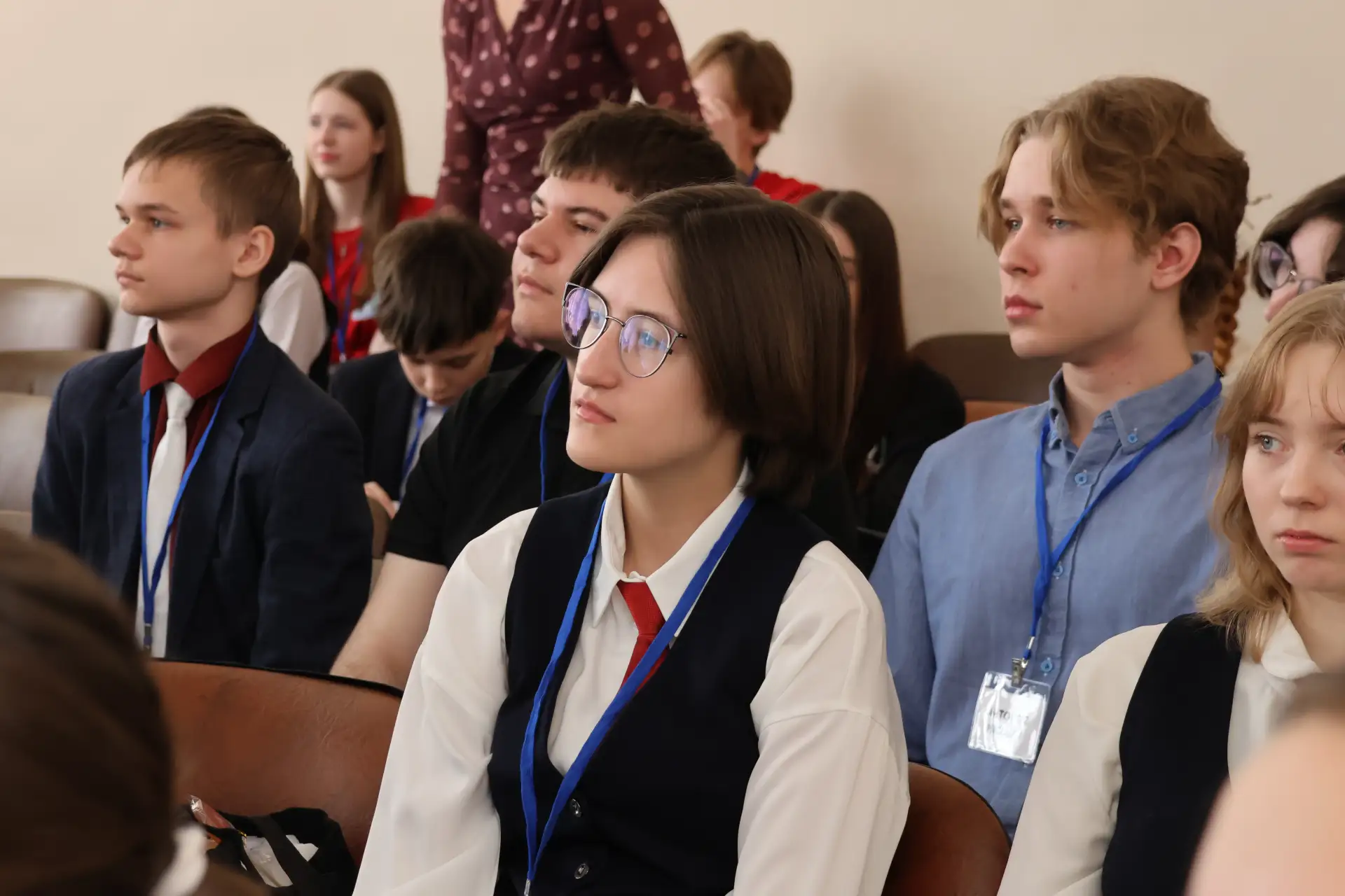 В Новомосковске на базе Лицея проходит Всероссийский дебат-форум «Смыслы» ⁣ Это уникальная площадка 