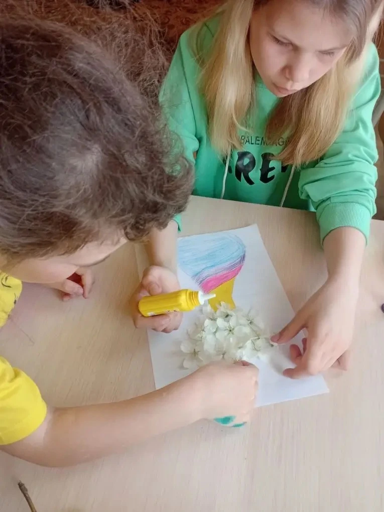 🎨 Майская фантазия + вкусный «Смак» = день, полный творчества и тепла!