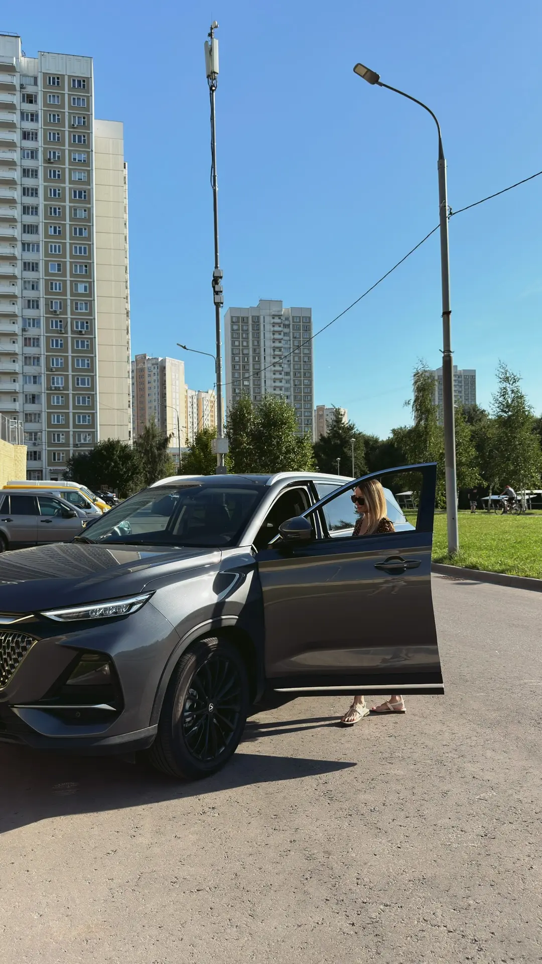 Недавно брали на тест новый семиместный Changan, как мама пятерых, у меня к машине один...