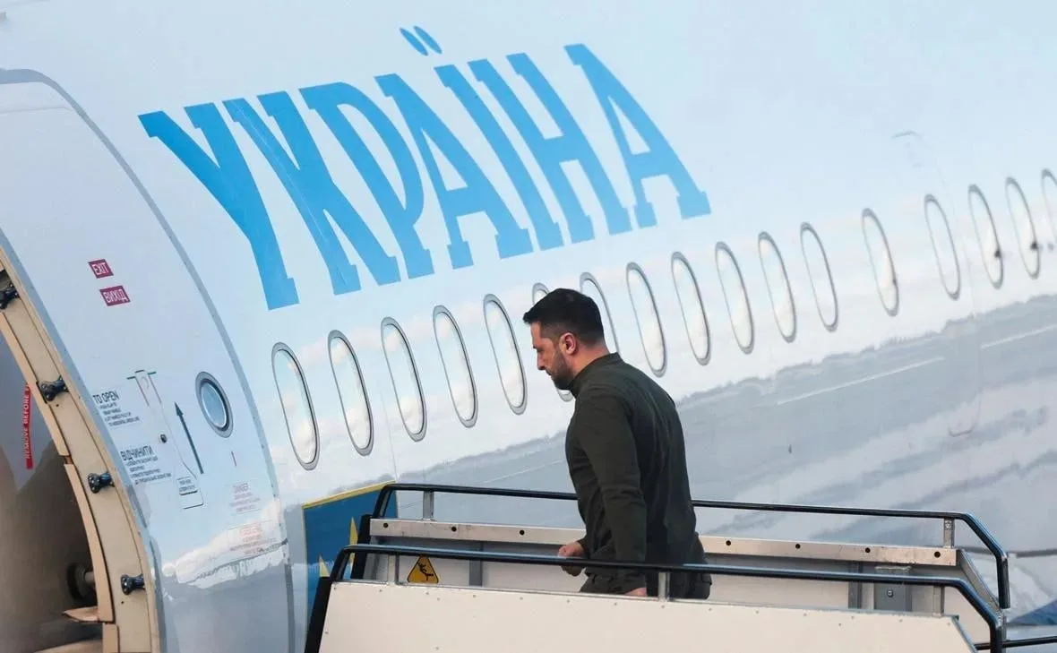 ⚡ Самолет Зеленского едва не был сбит дроном при взлете в Молдове, — премьер Норвегии Й...