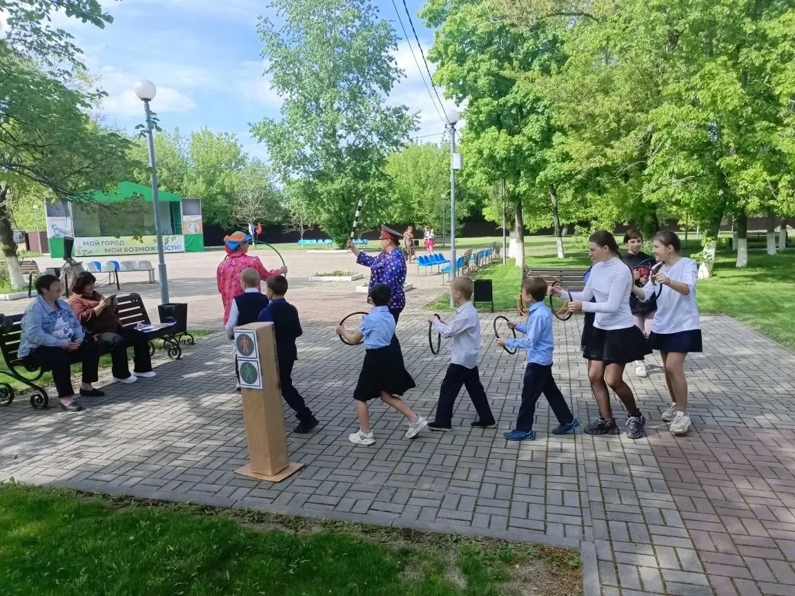15 мая на территории городского парка культуры и отдыха прошла познавательно-развлекательная програм