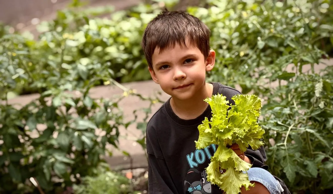 🥕«Огород круглый год» — знания, забота и первые плоды!

На протяжении всего года воспитанники детск