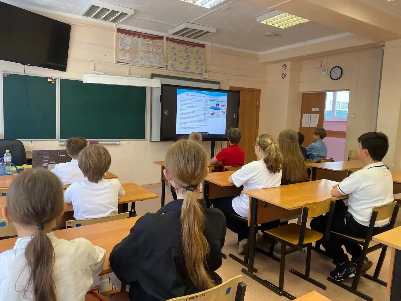 🎓 Итоги Недели безопасного поведения  С 12 по 22 мая в нашей школе прошла важная неделя, посвящённая