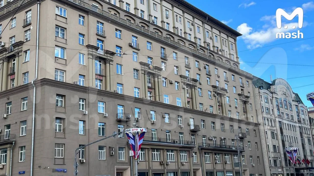 Квартиру Владимира Высоцкого в центре Москвы продают за 170 млн рублей.