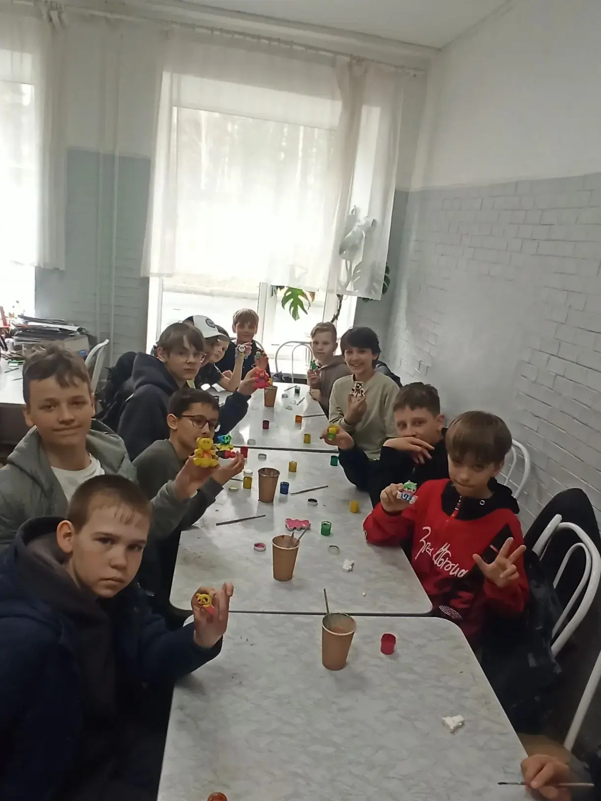 🏫 Школьная неделя завершилась ярким выездом в ДЗК «Абзаково»! 🏕️  Учебная неделя для ребят завершила
