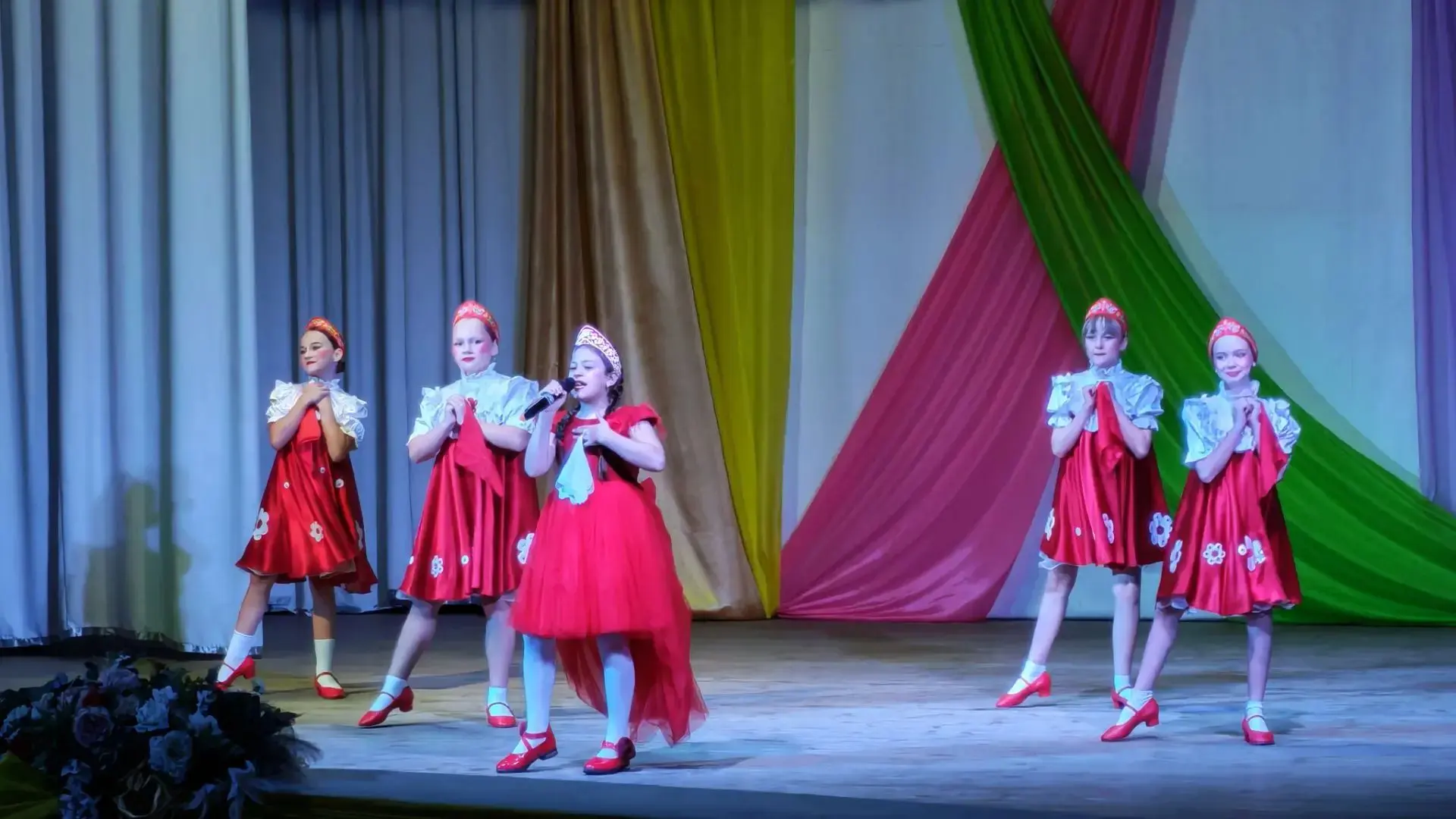 🎶 Ученики вокального отделения Детской школы искусств приняли участие в торжественном ...
