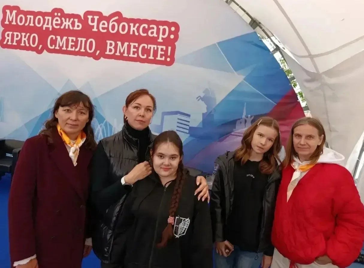 🎉 В рамках гастрольного тура блогеров «ТопФест» прошла пресс-конференция, в которой пр...