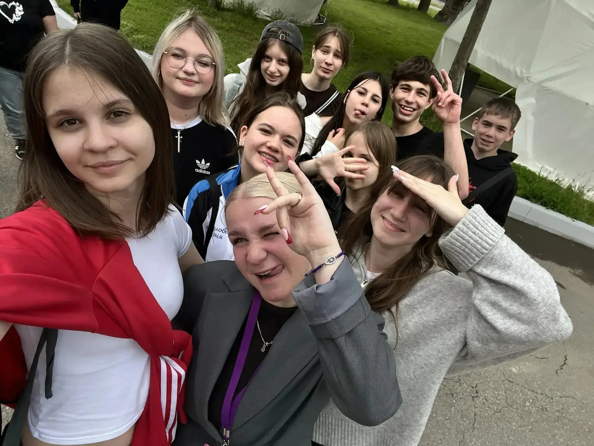 🔥 Первые шаги в профессию: наши ученики покорили «Смену»!
С 27 мая по 1 июня 2026 года наши активис