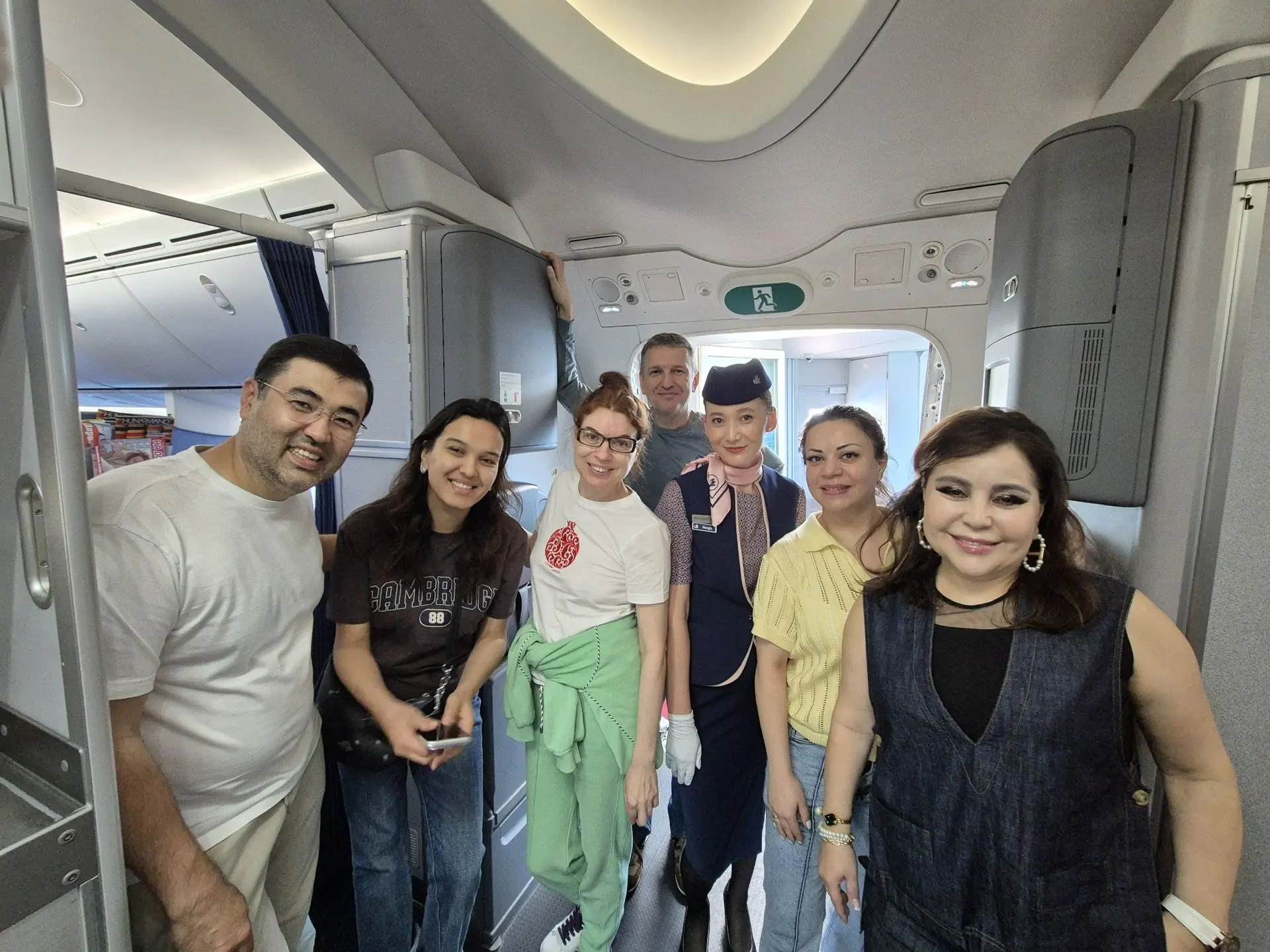 Сегодня наш триходесант загрузился в самолет и отправился в Ташкент🤗