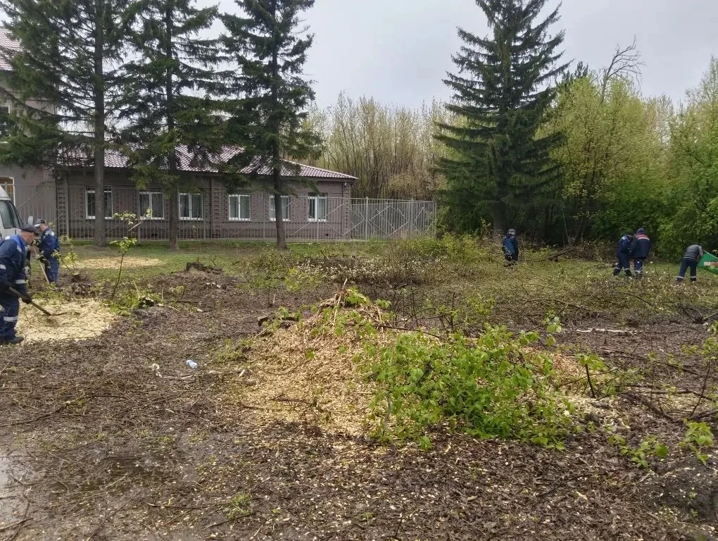🔹В Мегете начали готовить территорию под скейт-площадку. Работы идут около молодежного...