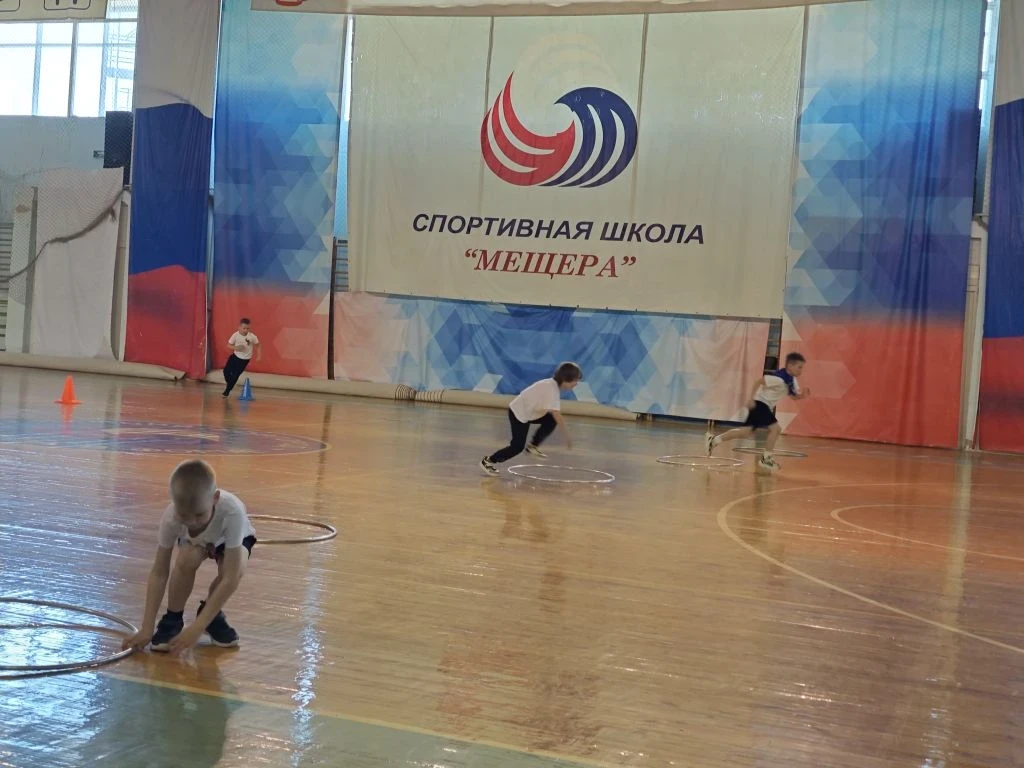 ⭐ «Весёлые старты» ко Дню Победы ⭐  7 мая, в Единый день Памяти, в нашей школе прошёл яркий спортивн