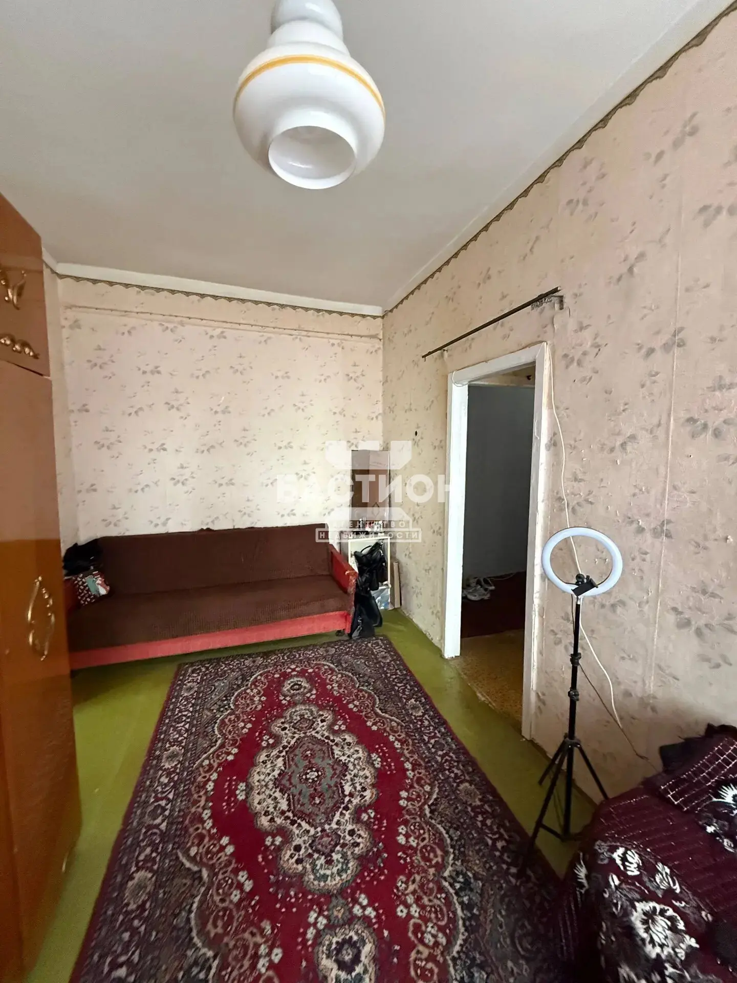 +7 959 59 81000
ID: 2204621
Цена: 4 900 000

Продам 2 к квартиру в Центре Луганска, кв. Алексеева
Кв