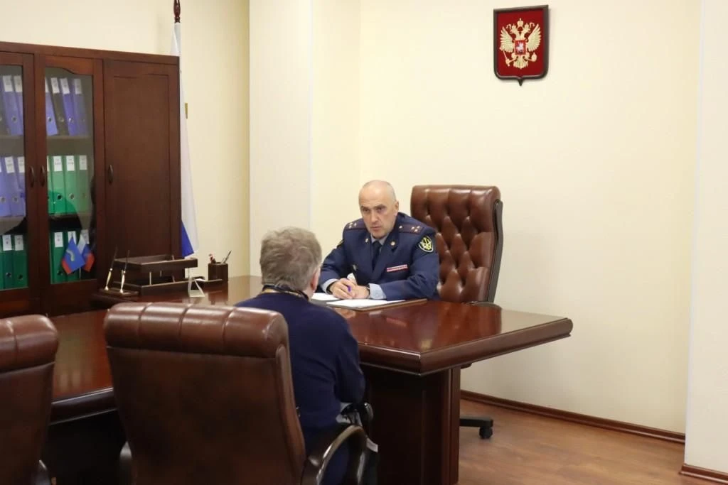 Начальник УФСИН России по Мурманской области провел прием граждан в приёмной Президента РФ