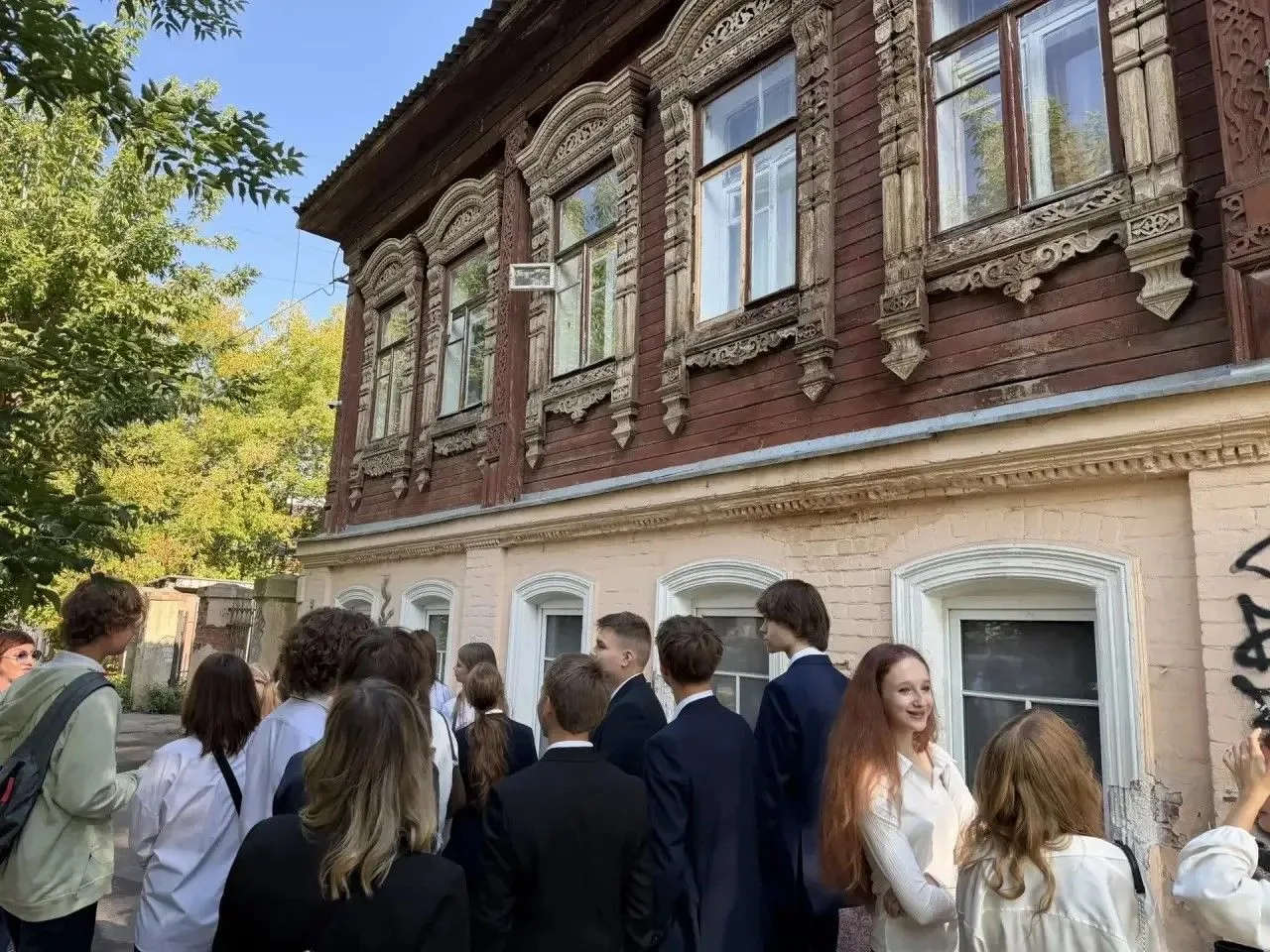 «А мы и не знали!»: 10‑А заново открывает Иваново в День знаний 🗺️❤️