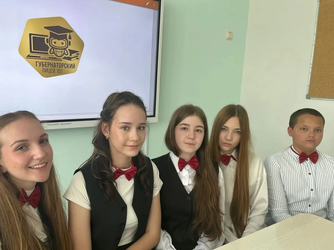 ⚡️ Чемпион определён!  Финал Федерального кубка по коммуникативным боям завершён. Три команды. Один 