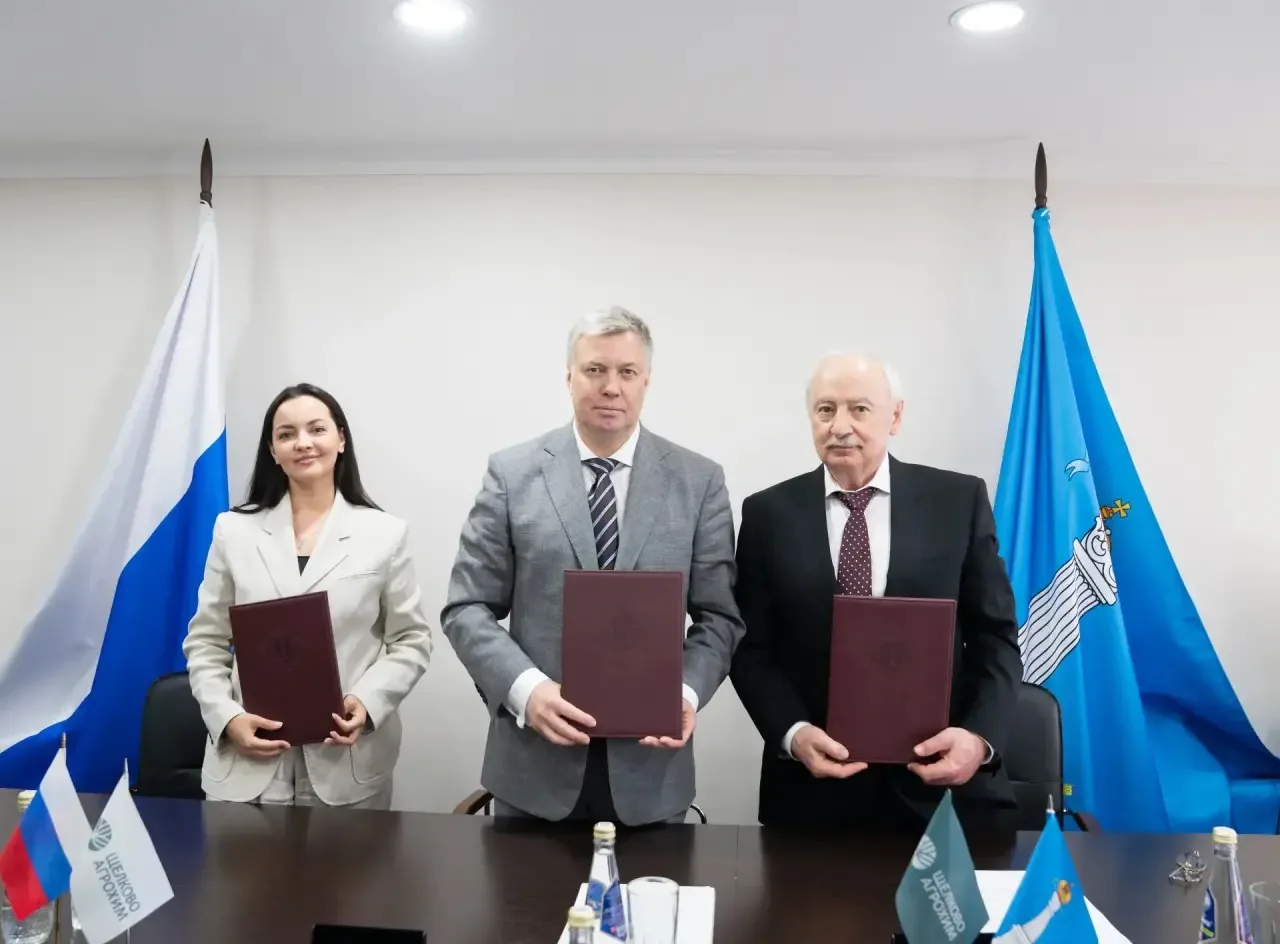 🚀 Делегация Ульяновской области начала работу на ПМЭФ-2026!  Первым значимым результат...