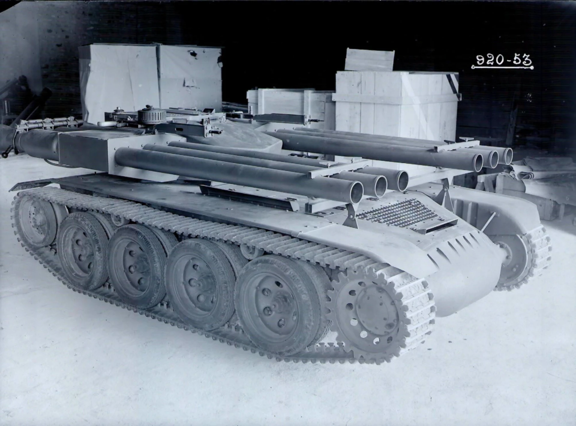 Ontos по-французски. Опытный образец танкетки Chenillette Lorraine 5 tonnes, создававше...