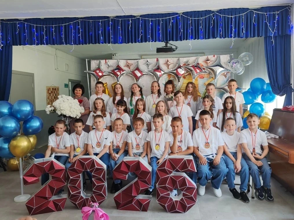 Прощай, начальная школа! 🎓💖