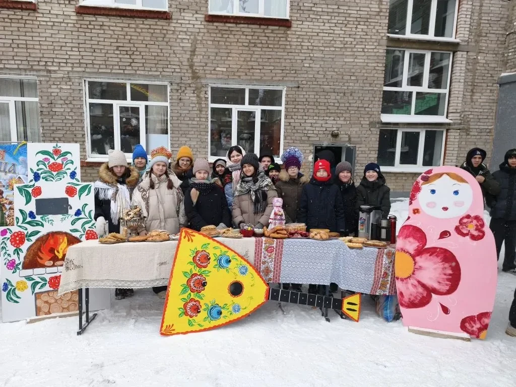 Масленицу встречаем - зиму провожаем!   20 февраля в Школе № 41 прошли масленичные гуляния "Маслениц
