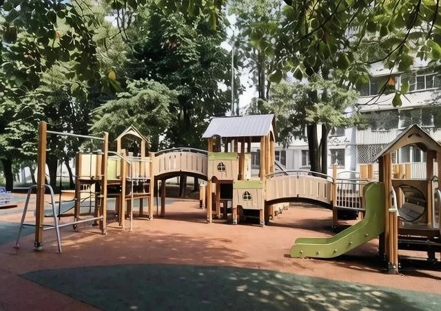 Сдаётся светлая и уютная 2-комнатная квартира площадью 48,8 м² в комфортном для прожива...
