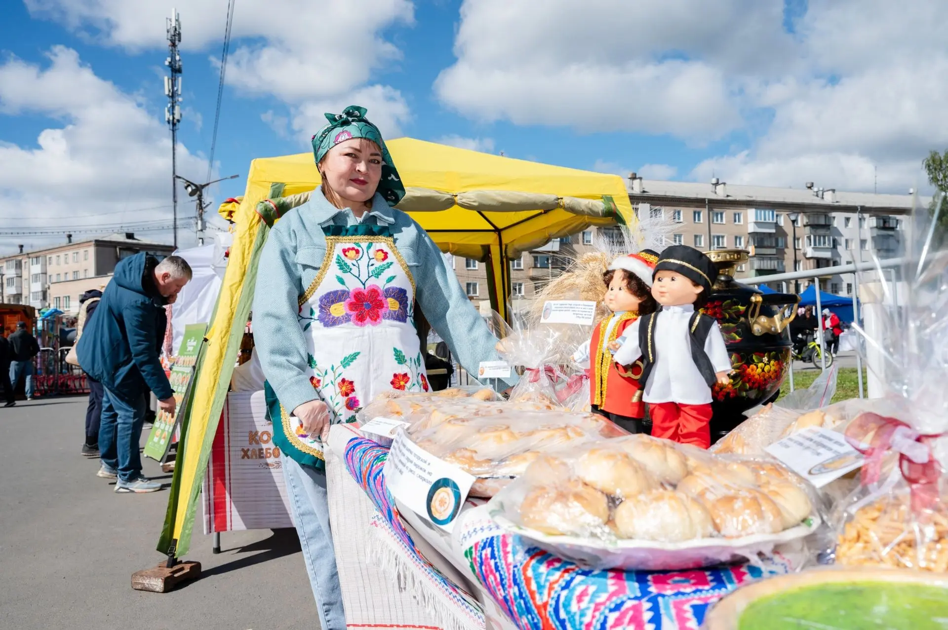 🥖 Южный Урал умеет удивлять вкусом! В День города и праздника Хлебный Спас в Копейске ...