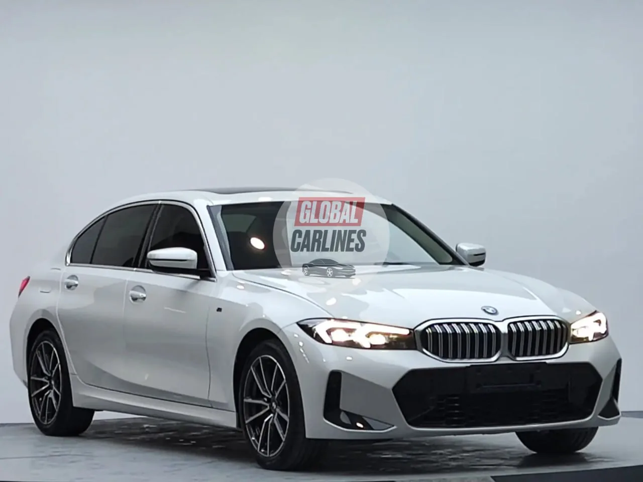 🇩🇪BMW 3 Series 320i M sports suit из Китая!  • дата выпуска 2023/06 • 2 л. бензин/ 156 л.с • пробег 