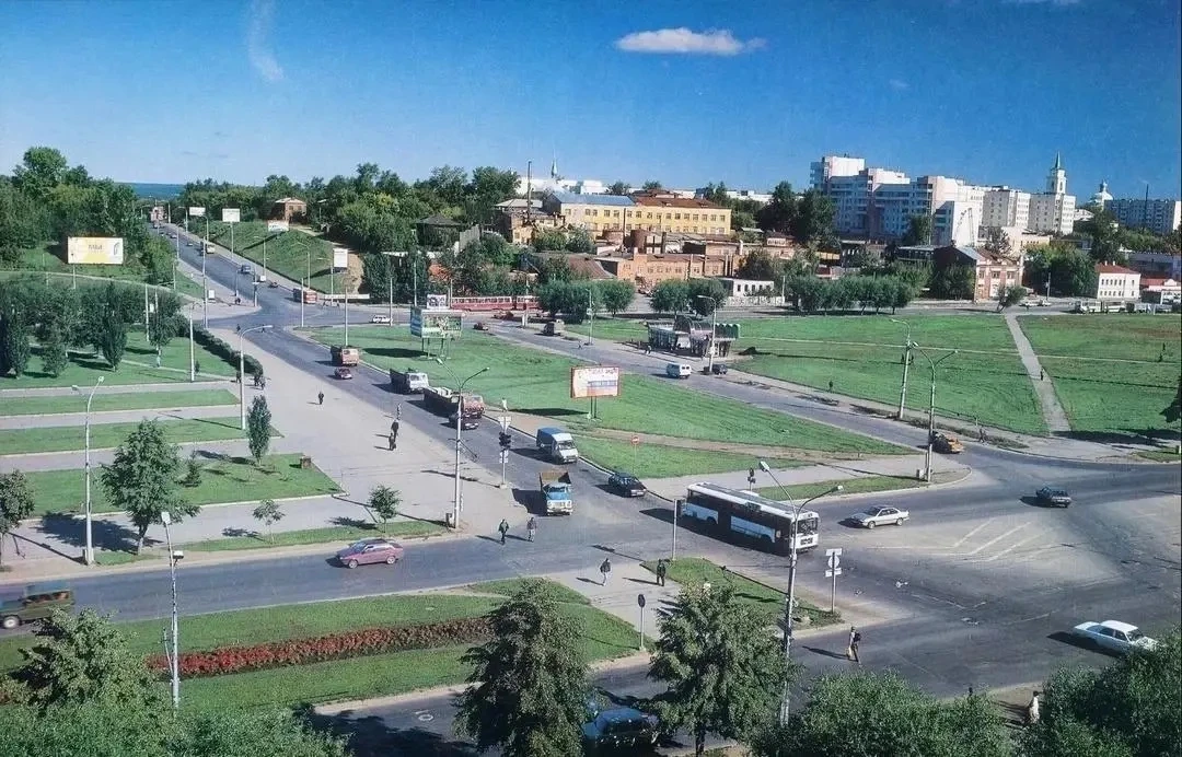 Панорама улицы Попова