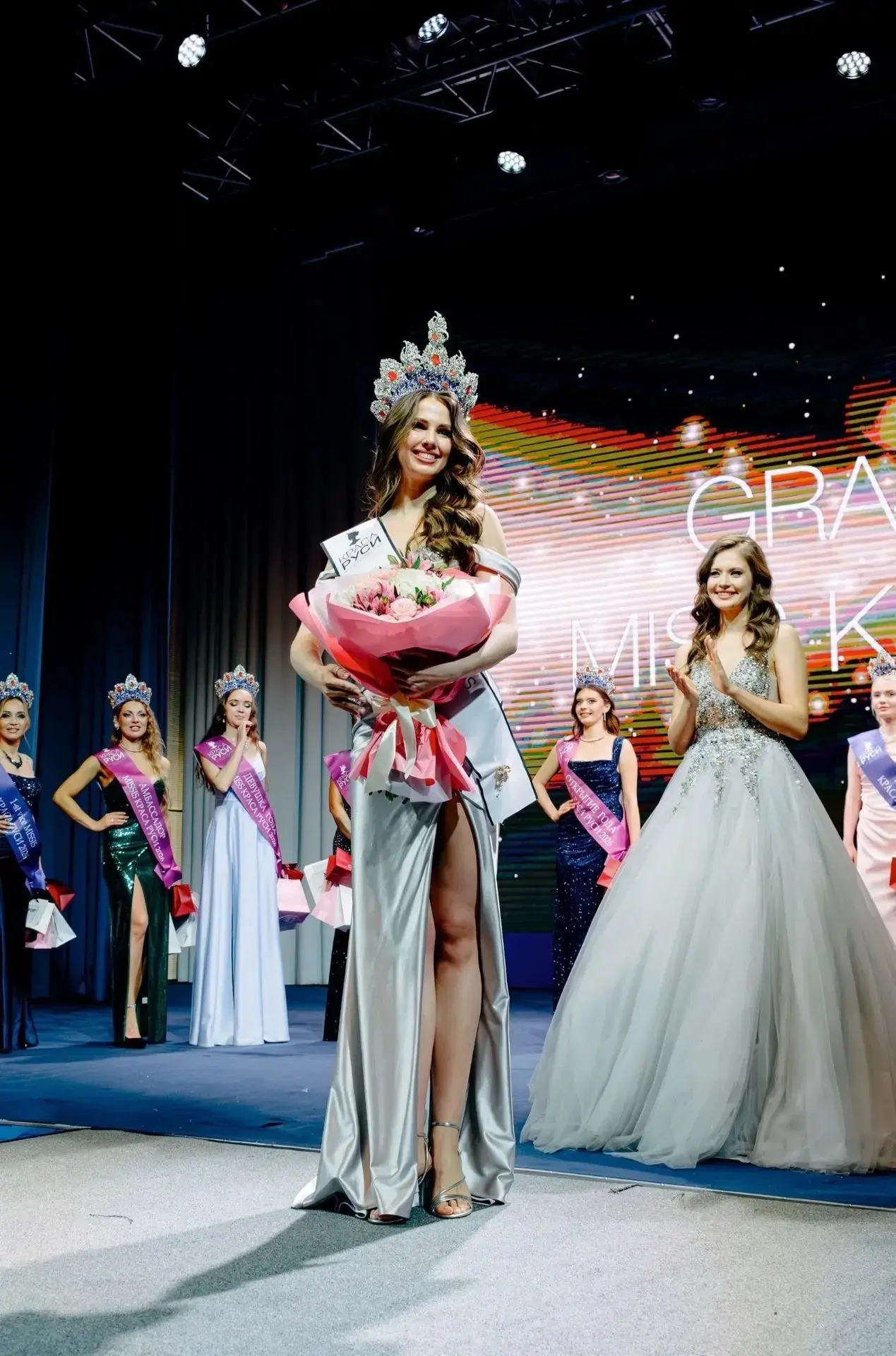 Костромичка Кристина Куралёнок стала Miss Glamworld 2026. Финал прошёл 23 июня в индийс...