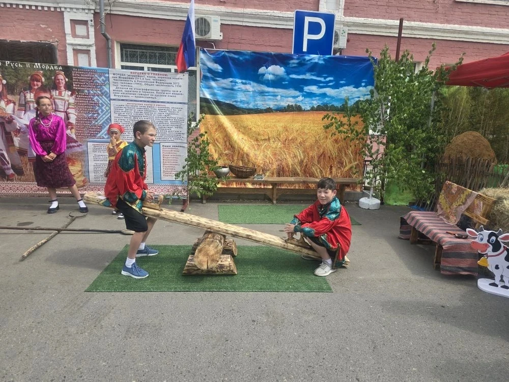 Наши воспитанники вместе с педагогами стали участниками яркого фестиваля гостеприимства и национальн